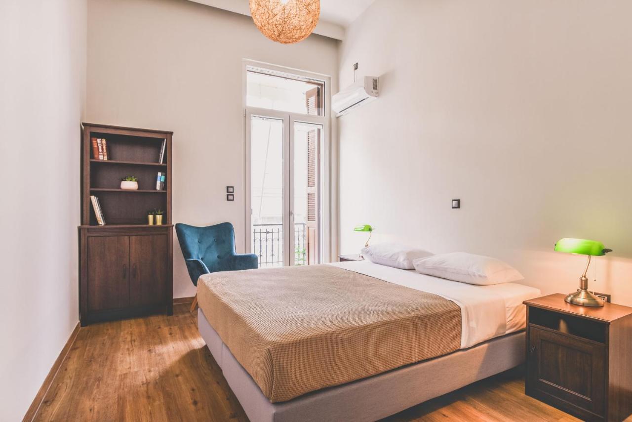 Neoclassical Apartment Near Acropolis - Livingstone Crystal Athènes Extérieur photo